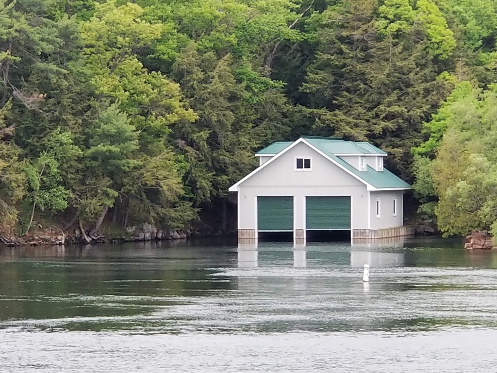 Thousand Islands National Park | 1121 Thousand Islands Pkwy, Mallorytown, ON K0E 1R0, Canada | Phone: (613) 923-5261