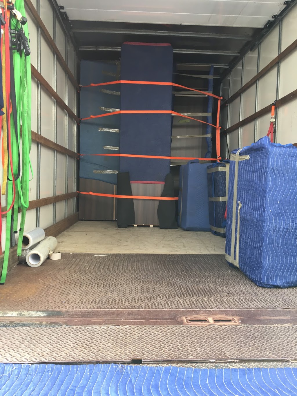 TRIPLE C MOVING SERVICES | 651 Nootka Way #2302, Port Moody, BC V3H 0A1, Canada | Phone: (778) 870-7790