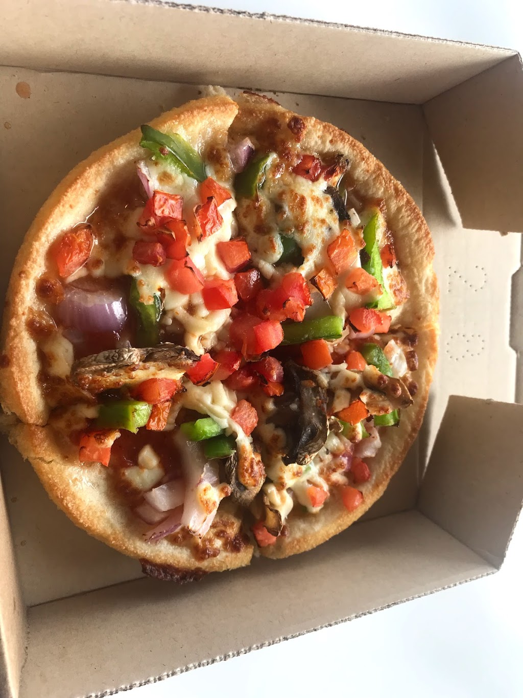 Pizza Hut | 1480 Major Mackenzie Dr E, Richmond Hill, ON L4S 0A1, Canada | Phone: (905) 737-6161