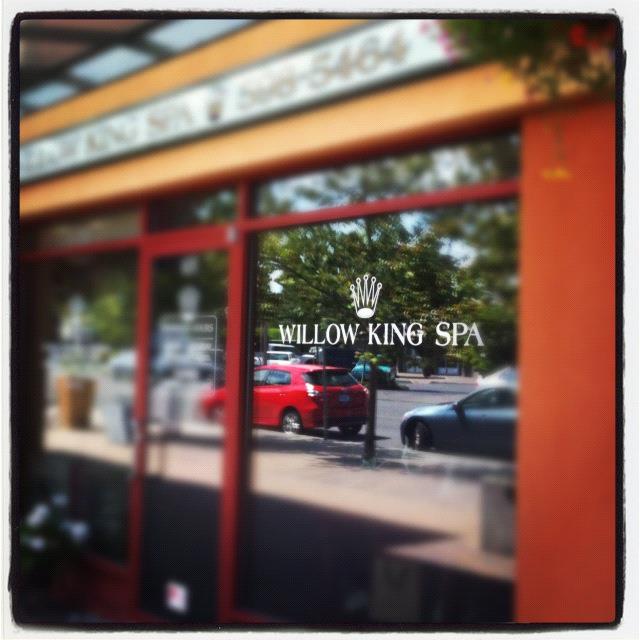 Willow King Spa | 102-2590 Cadboro Bay Rd, Victoria, BC V8R 5J2, Canada | Phone: (250) 598-5464