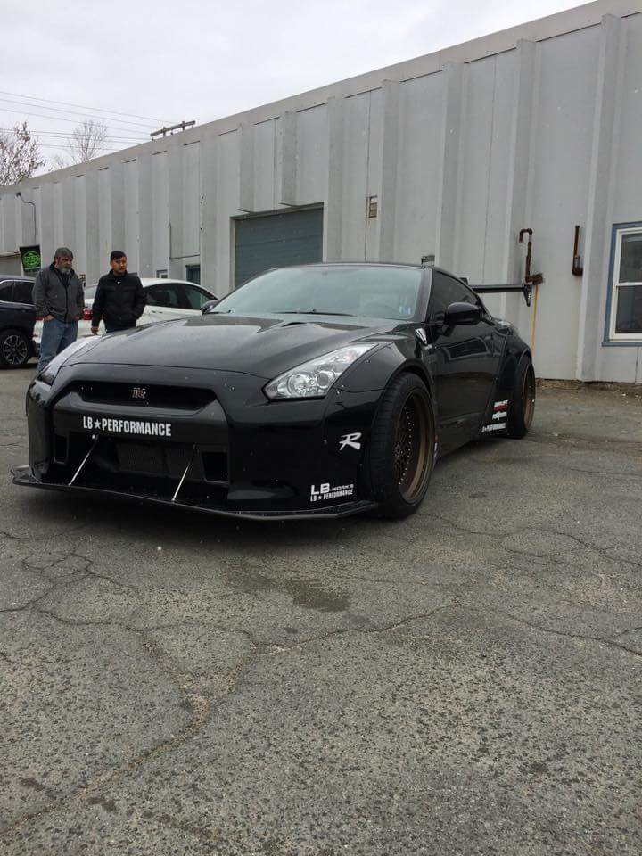 Hot Shots Auto Refinishing | 11 Pettipas Dr, Dartmouth, NS B3B 1K1, Canada | Phone: (902) 468-3663