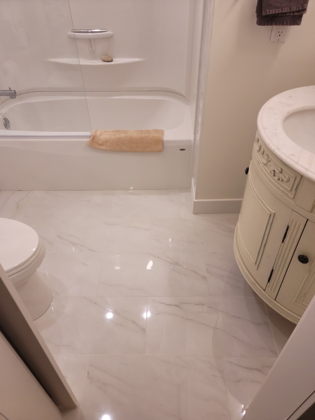 J.D.A Tile & Flooring | #4855, Port Alberni, BC V9Y 1E2, Canada | Phone: (250) 918-4106