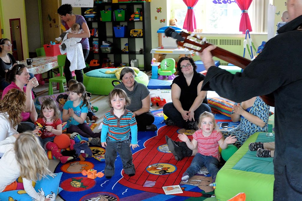 Space Families Waterloo Et Région | 5005 Rue Foster, Waterloo, QC J0E 2N0, Canada | Phone: (450) 920-0626