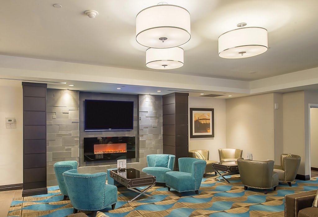 Wyndham Garden Niagara Falls Fallsview | 6141 Fallsview Blvd, Niagara Falls, ON L2G 3V7, Canada | Phone: (905) 374-4244