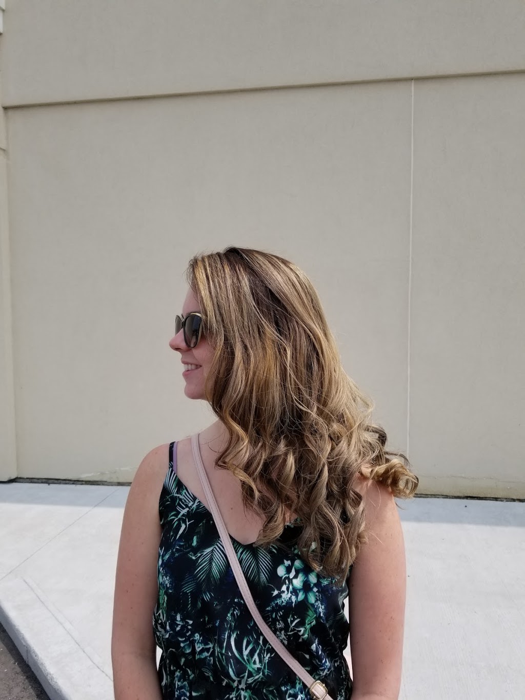 Teknik Salon & Spa | 589 Fairway Rd S, Kitchener, ON N2C 1X4, Canada | Phone: (519) 748-2182