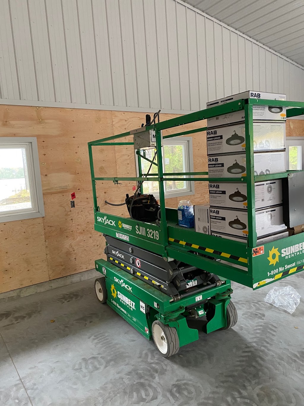 ACN Electric Inc | Northern Bruce Peninsula, ON N0H 1W0, Canada | Phone: (519) 793-6117