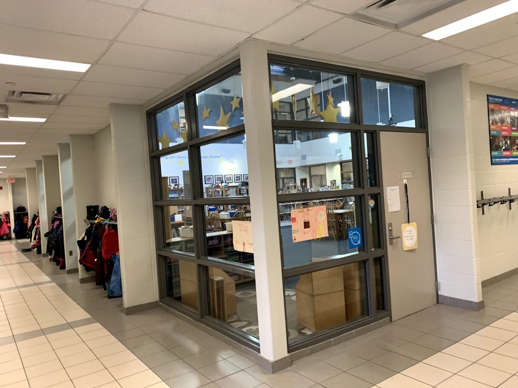 Stanley Mills Public School | 286 Sunny Meadow Blvd, Brampton, ON L6R 3C3, Canada | Phone: (905) 789-0925