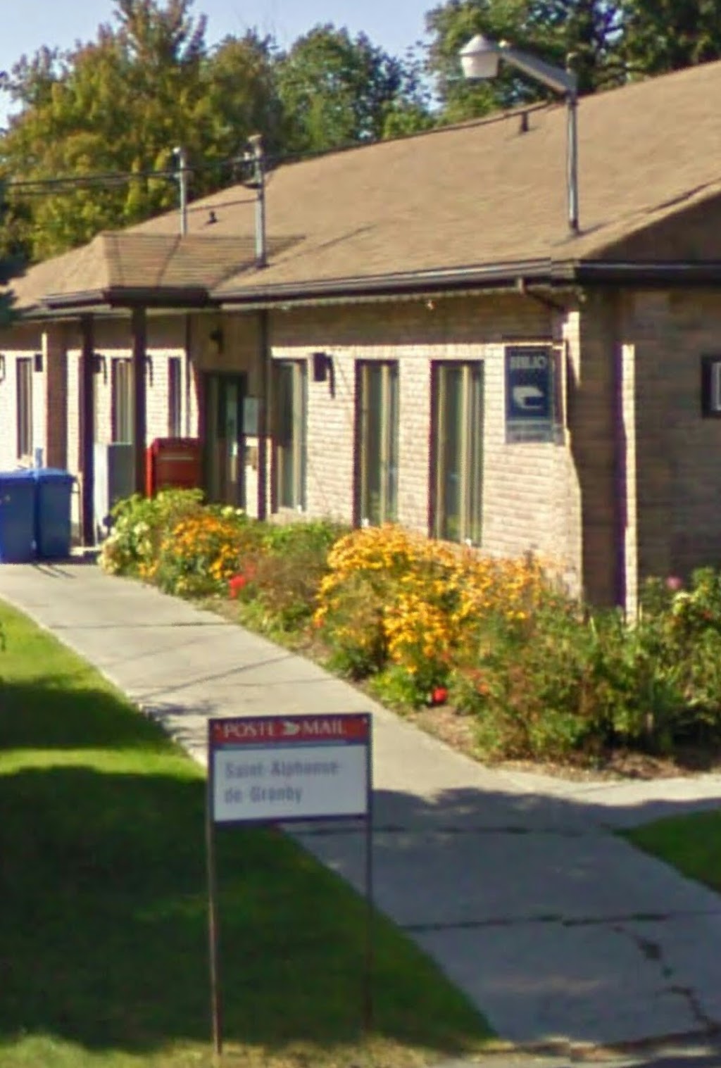 Bp Saint-Alphonse-De-Granby | 360 Rue Principale, Granby, QC J2J 0H8, Canada | Phone: (450) 360-3931