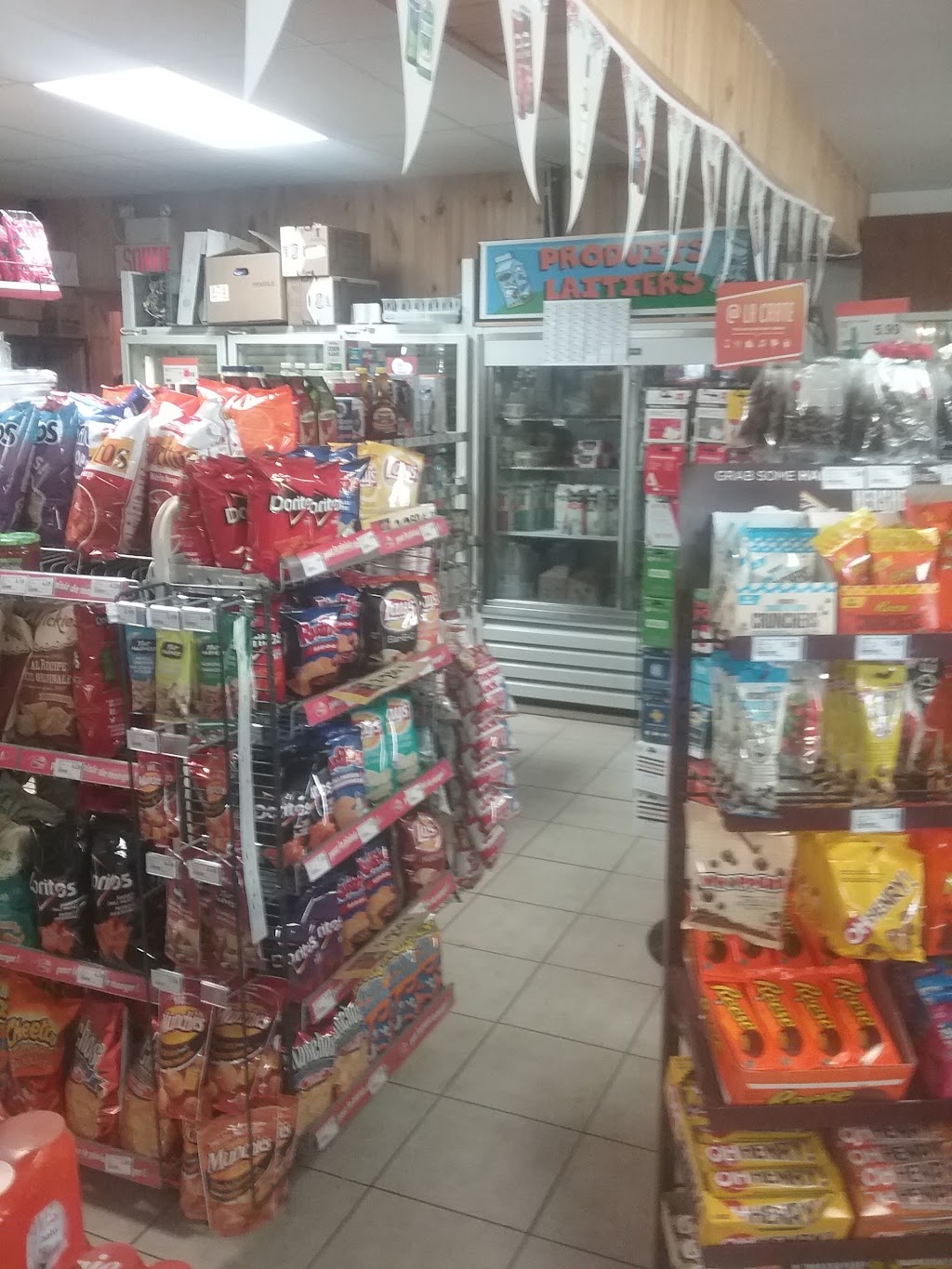 Boni-Soir - Dépanneur des Riverains | 2797 Rue de St Méthode, Saint-Félicien, QC G8K 3C2, Canada | Phone: (418) 679-9730