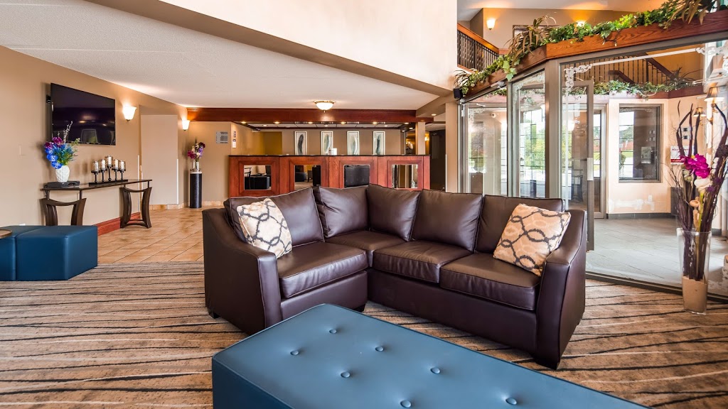 Best Western Plus Orillia Hotel | 440 Couchiching Point Rd, Orillia, ON L3V 6P8, Canada | Phone: (705) 325-6505