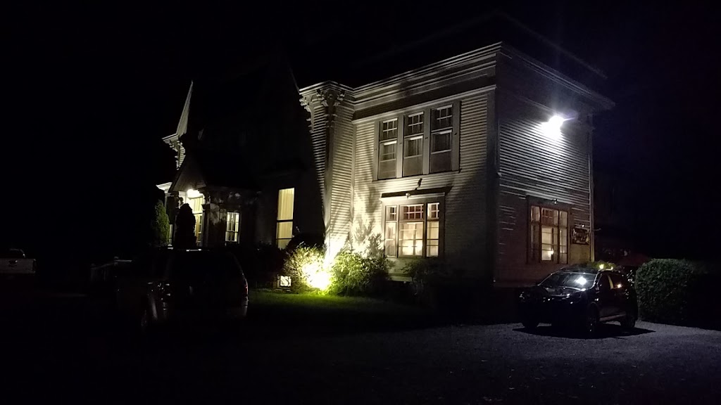 Shadow Lawn Inn | 3180 Rothesay Rd, Rothesay, NB E2E 5V7, Canada | Phone: (506) 847-7539