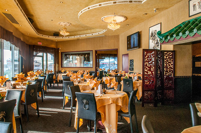 Cynthias Chinese Restaurant | 7700 Bathurst St #51, Thornhill, ON L4J 7Y3, Canada | Phone: (905) 882-8887