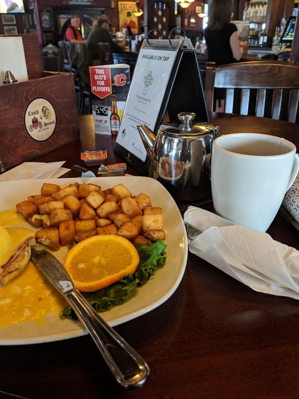 Coach & Horses Ale Room | 150 Millrise Blvd SW, Calgary, AB T2Y 5G7, Canada | Phone: (403) 873-2259