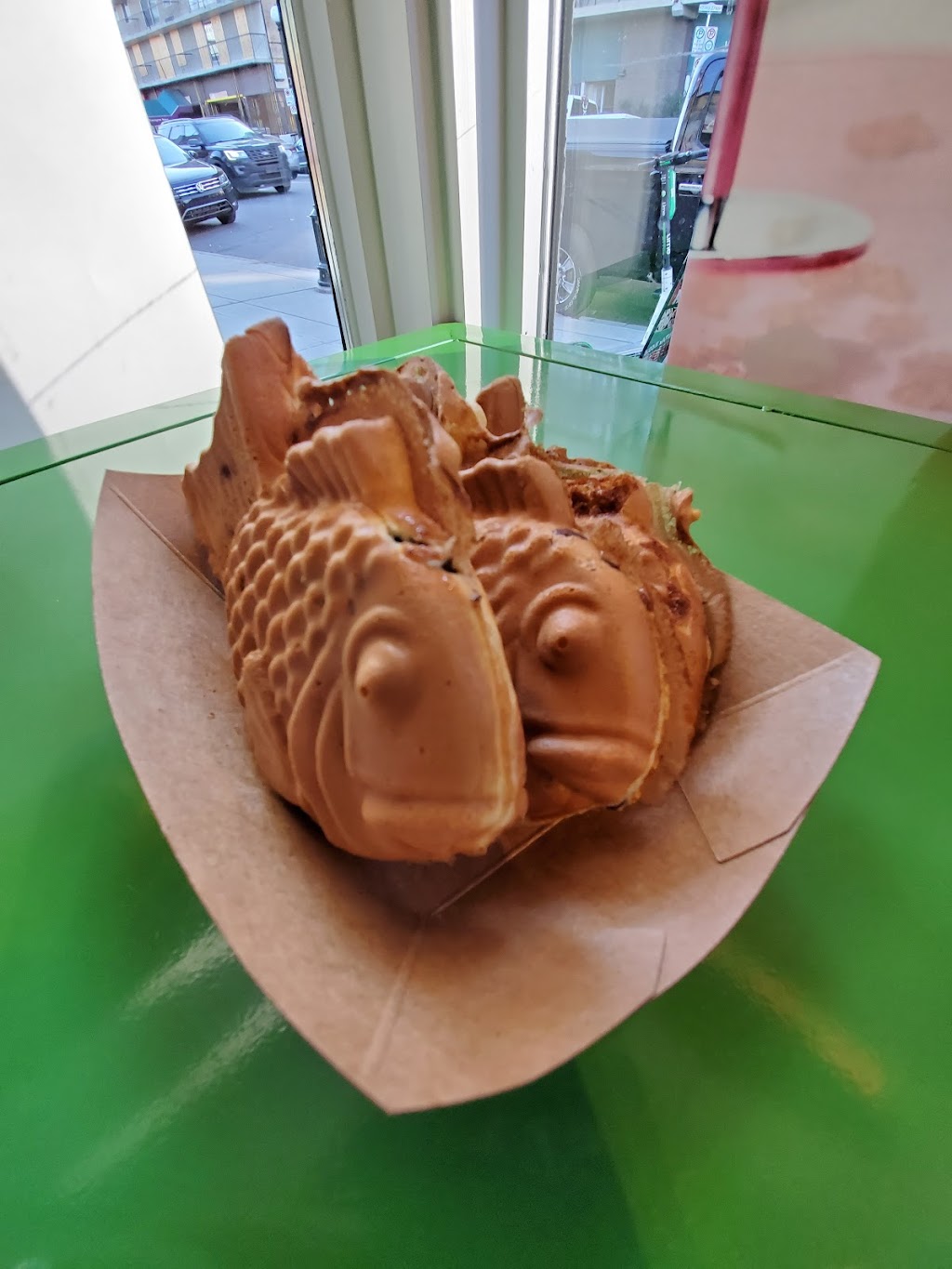 Yummy Q | 2-338 10 St NW, Calgary, AB T2N 1V8, Canada | Phone: (403) 245-6778