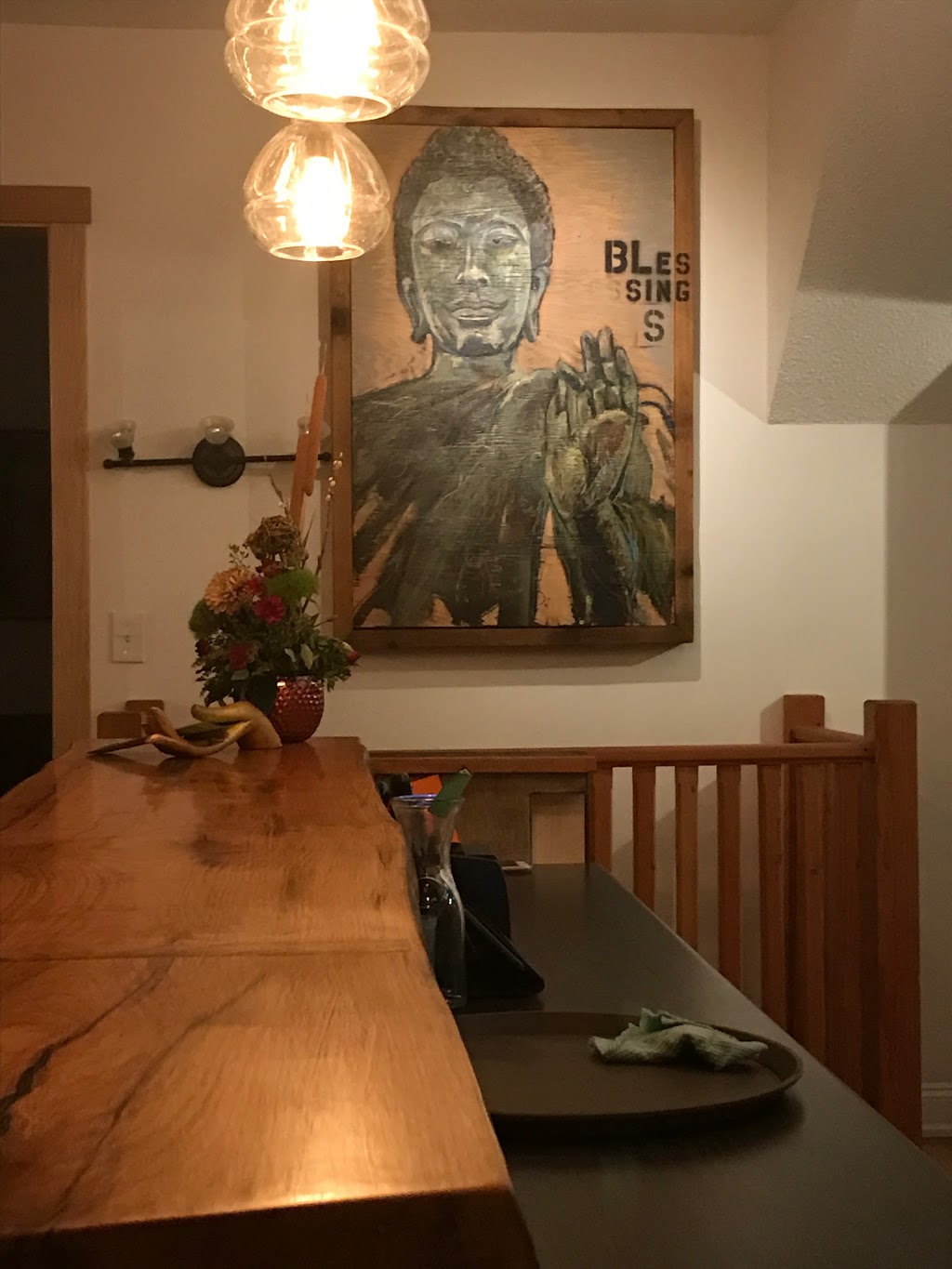 Montra Thai Eatery | 1845 Renfrew Rd, Shawnigan Lake, BC V0R, Canada | Phone: (250) 743-7400
