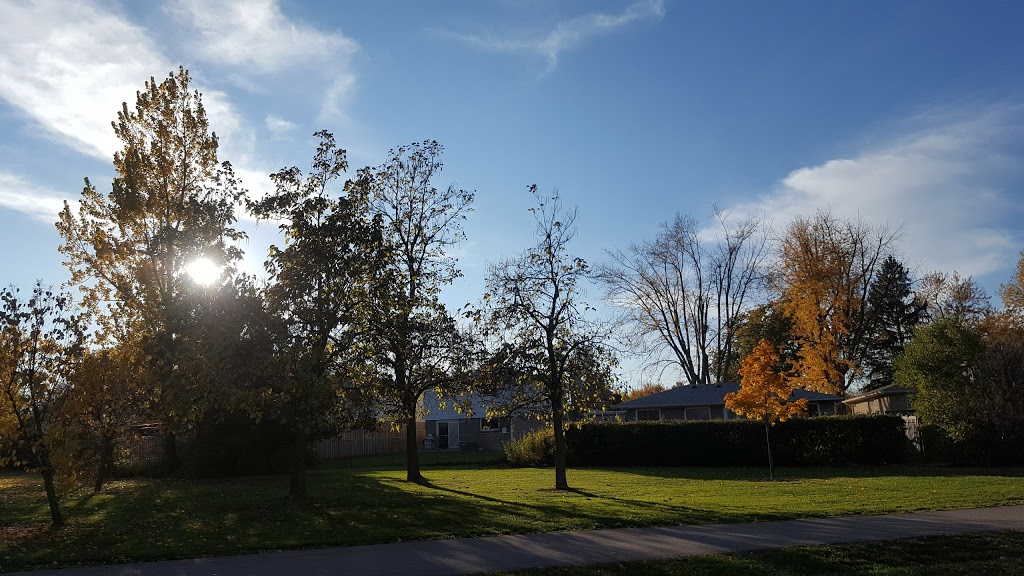 Peel Village Park | 41 Watson Crescent, Brampton, ON L6W 1E5, Canada