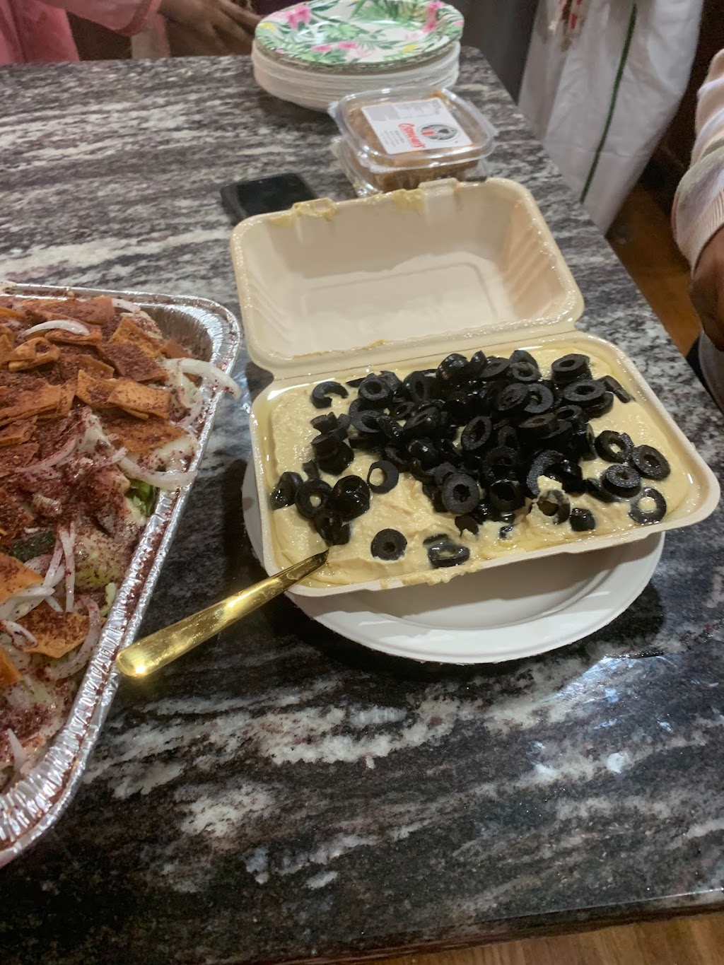 Osmows Shawarma | 17477 Ontario County Hwy 2 Unit 1, Trenton, ON K8V 0N7, Canada | Phone: (613) 955-9786