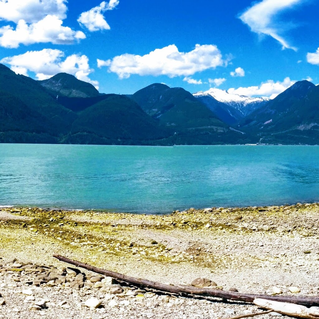 Minaty Bay | 27154 Sea-to-Sky Hwy, Britannia Beach, BC V0N 1J0, Canada | Phone: (604) 896-2339