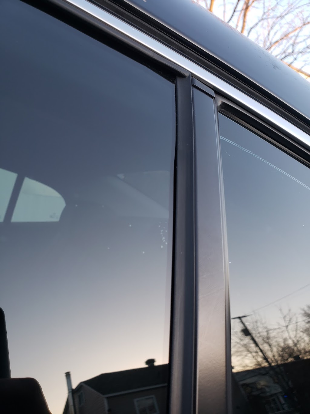 Auto Glass South Shore / Tint window tinting shop | 1290 Rue Soucy, Saint-Hubert, QC J4T 1A3, Canada | Phone: (438) 831-8461