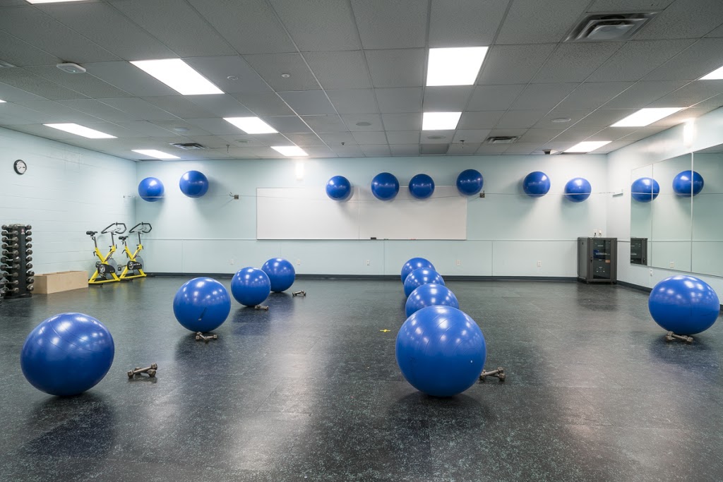 Renfrew Aquatic & Recreation Centre | 810 13 Ave NE, Calgary, AB T2E 8A1, Canada | Phone: (403) 268-2489