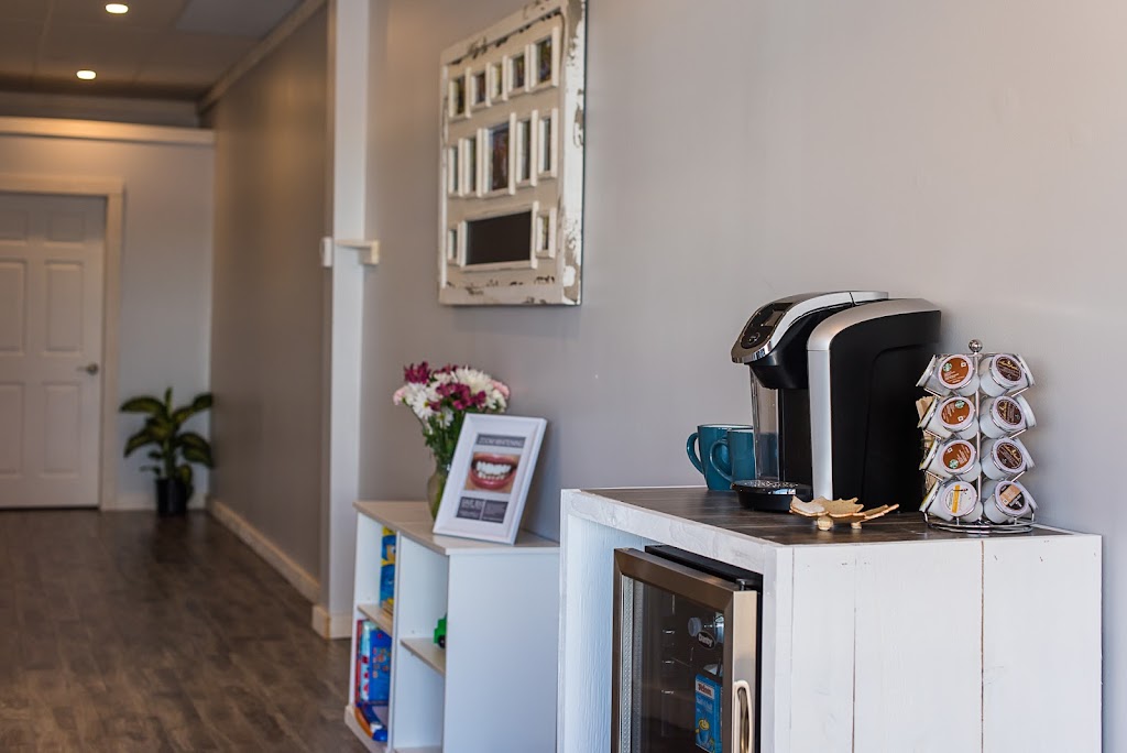 Dental Hygiene with Dezarae | 7 Cann St, Huntsville, ON P1H 1H3, Canada | Phone: (705) 788-3997