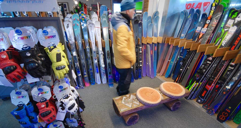 La Shop - Tune-ups - Ski Equipment | 439 Rue Principale, Saint-Sauveur, QC J0R 1R4, Canada | Phone: (450) 227-8889