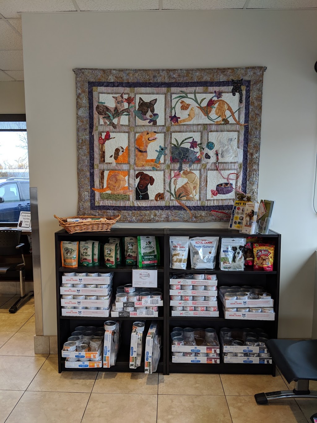 Wilsons Animal Hospital | 105 Hartzel Rd, St. Catharines, ON L2P 1N2, Canada | Phone: (905) 682-7857