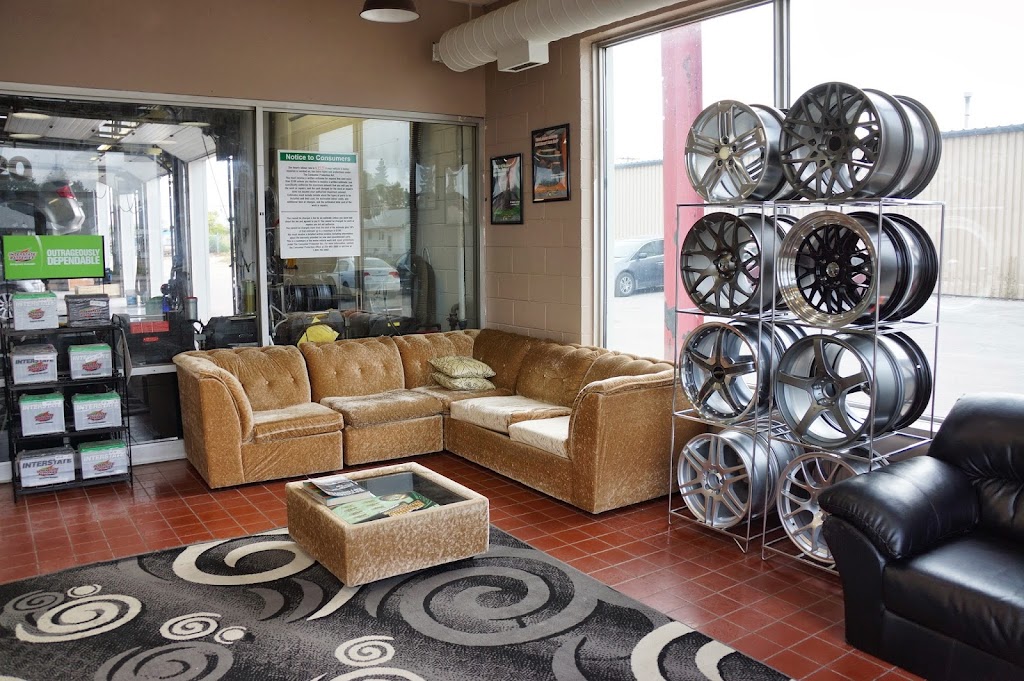 Civic Auto | 720 Nairn Ave, Winnipeg, MB R2L 0X7, Canada | Phone: (204) 505-0911