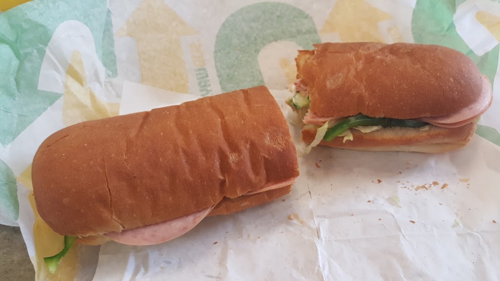 Subway | 630 Pinewood Rd, Riverview, NB E1B 5M7, Canada | Phone: (506) 855-2455