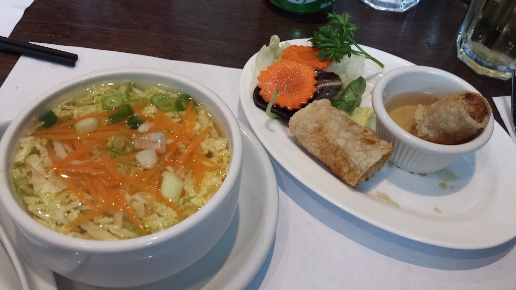 Hương Xưa Restaurant | 7061 Rue Jarry E, Anjou, QC H1J 1G3, Canada | Phone: (438) 380-8808