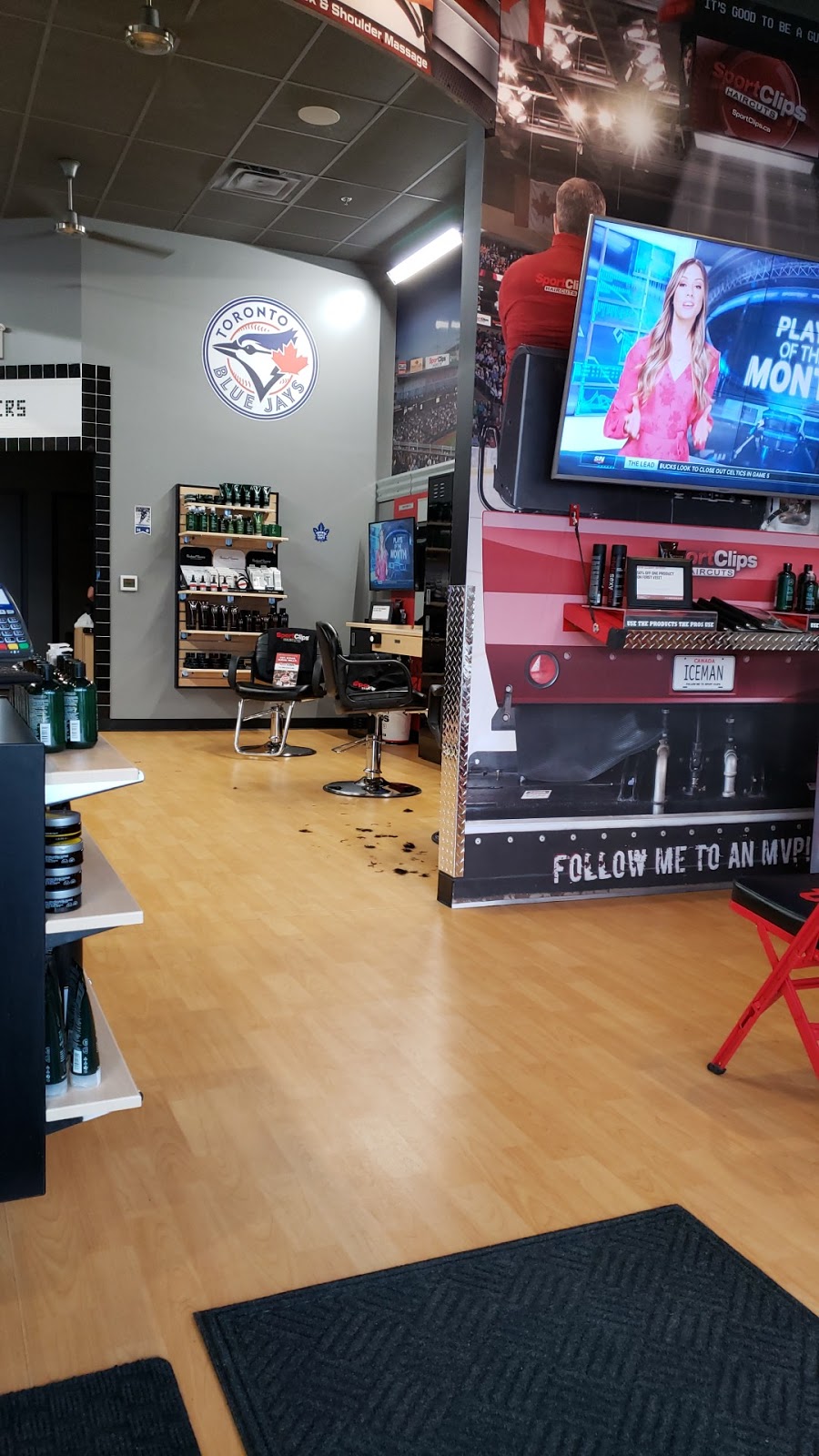 Sport Clips Main Street | 5779 Main St, Whitchurch-Stouffville, ON L4A 2T1, Canada | Phone: (905) 642-0010