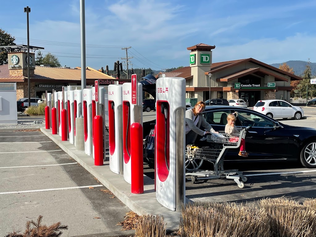 Tesla Supercharger | 5500 Sunshine Coast Hwy, Sechelt, BC V0N 3A0, Canada | Phone: (877) 798-3752