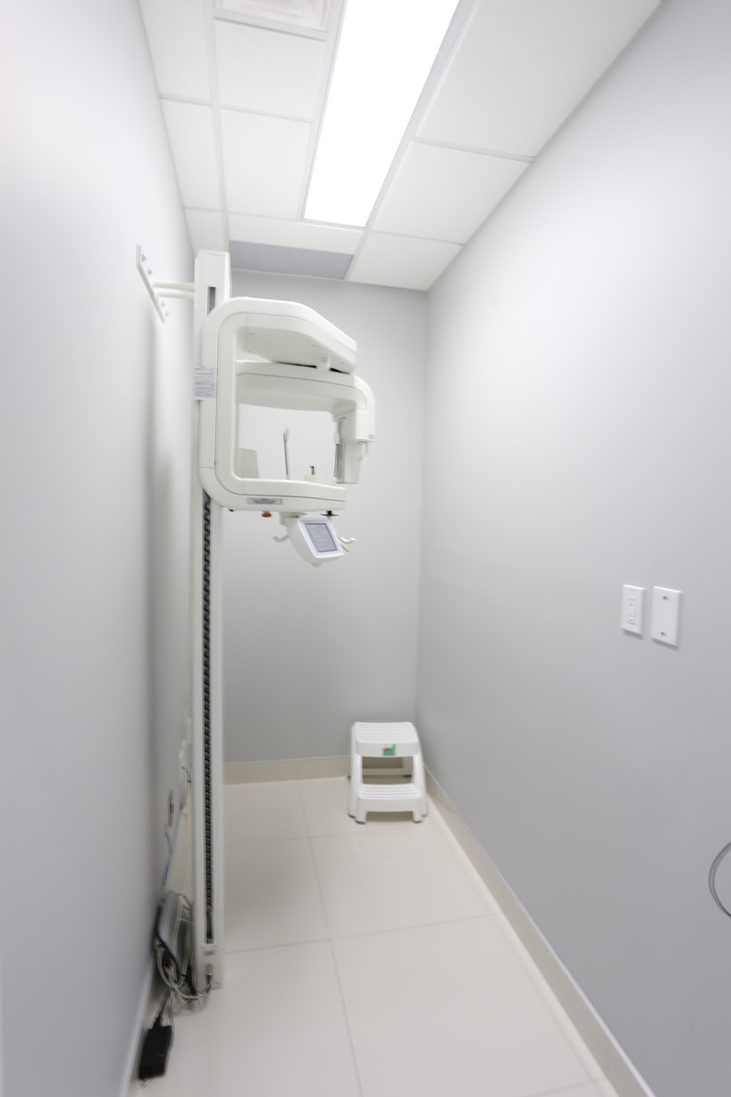 Dentistry on Jamieson | 295 Jamieson Pkwy #4, Cambridge, ON N3C 3X1, Canada | Phone: (519) 260-6600