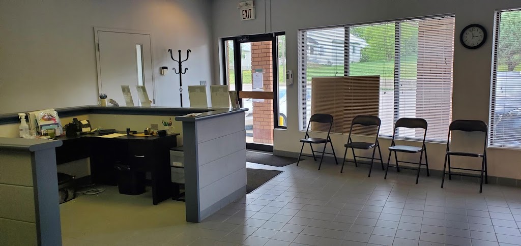 Canada House, Pembroke | 595 Pembroke St E suite 5, Pembroke, ON K8A 3L7, Canada | Phone: (613) 687-1010