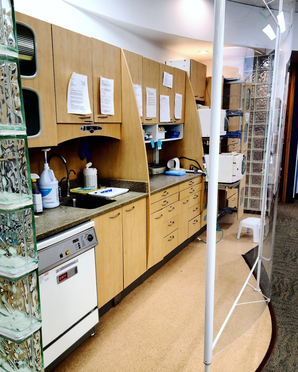 Central Dental Family Dentistry | 10705 107 St NW, Edmonton, AB T5H 2Y9, Canada | Phone: (780) 424-6699