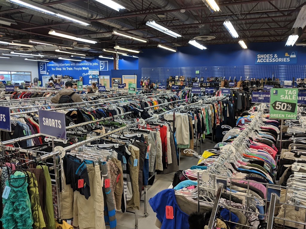 Manning Crossing Goodwill Thrift Store & Donation Centre | 600 Manning Crossing NW, Edmonton, AB T5A 5A1, Canada | Phone: (780) 944-1041