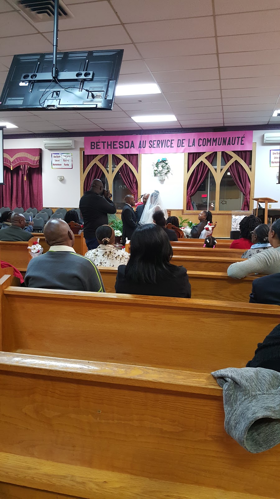 Adventist Church of the Seventh Day Bethesda | 2523 Avenue Charland, Montréal, QC H1Z 1C4, Canada | Phone: (514) 384-3712