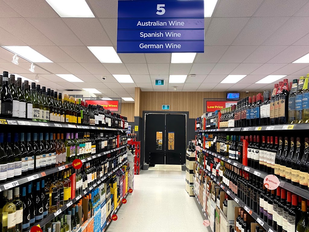 Real Canadian liquor store | 3633 Westwinds Dr NE, Calgary, AB T3J, Canada | Phone: (403) 590-3340