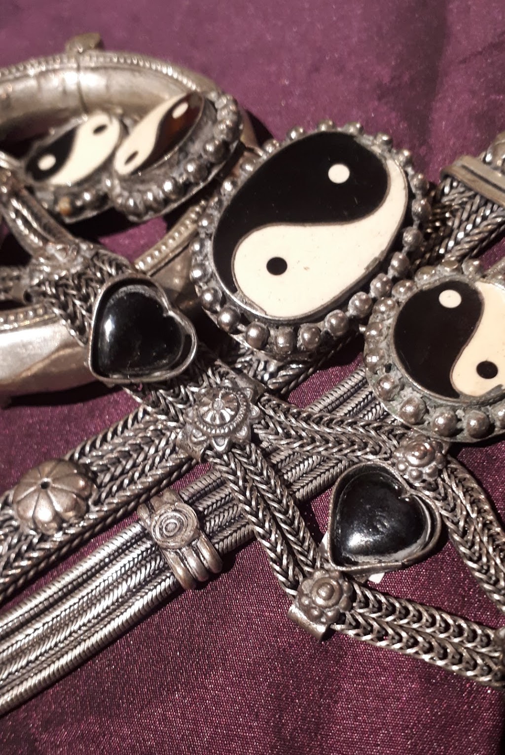 Obskurah Bazaar | 116 Ottawa St N, Hamilton, ON L8H 3Z1, Canada | Phone: (905) 928-5268