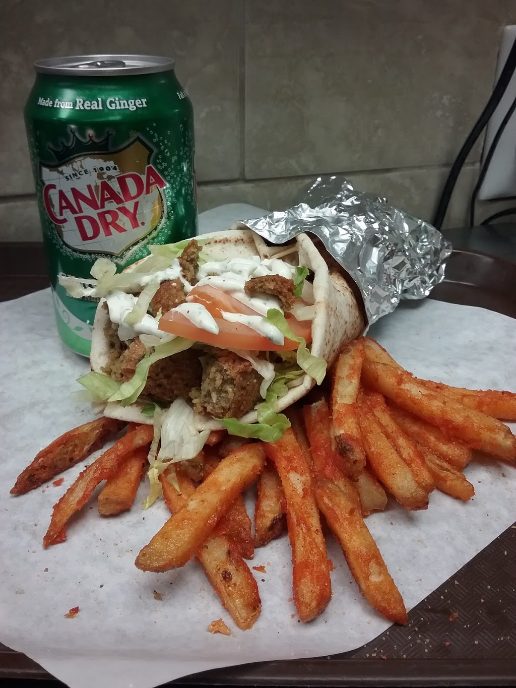 Yellowhead Donair and Pizza | 8-14220 Yellowhead Hwy, Edmonton, AB T5L 3C2, Canada | Phone: (780) 488-8832