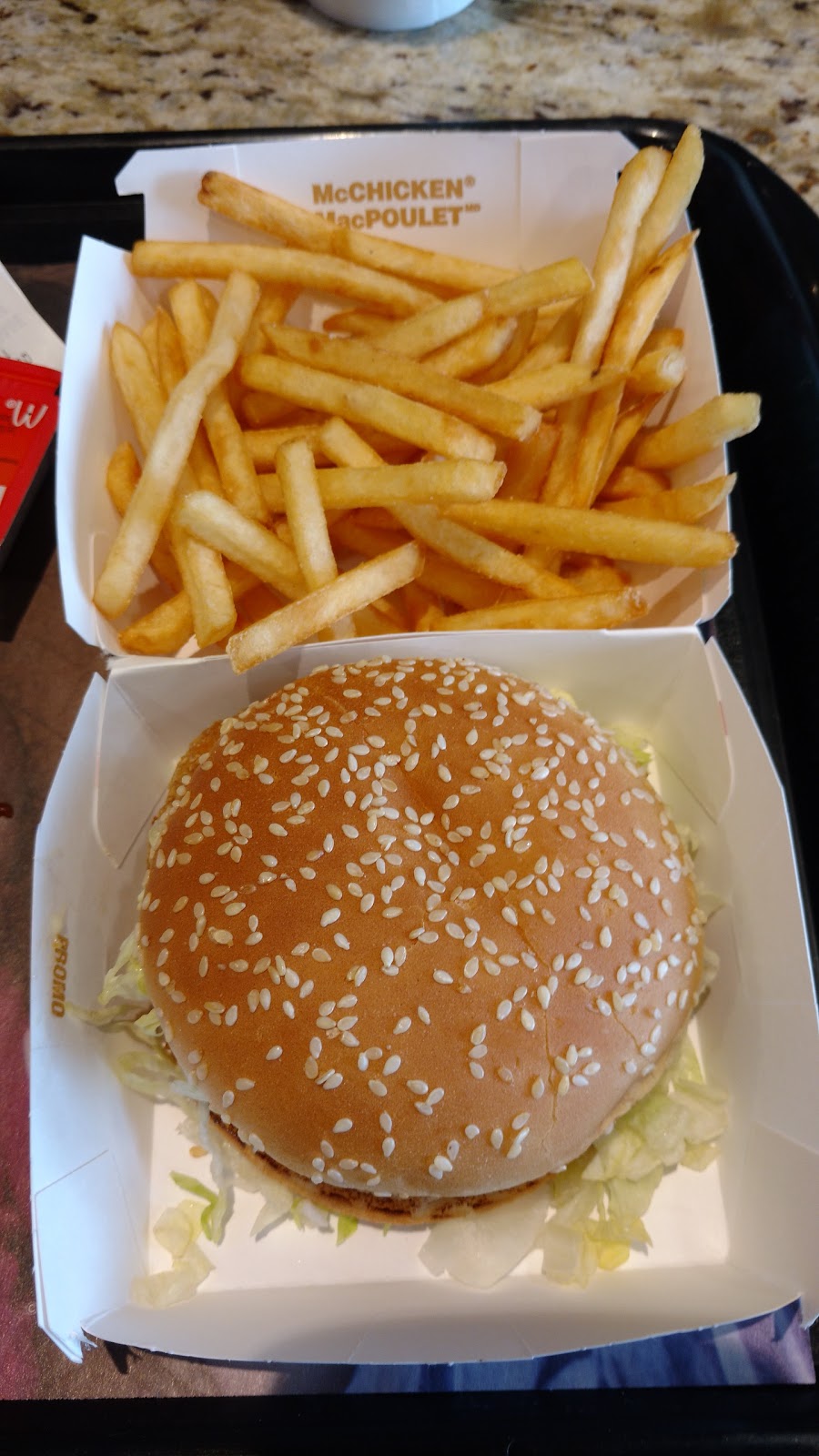 McDonalds | 370 Boulevard Harwood, Vaudreuil-Dorion, QC J7V 7H4, Canada | Phone: (450) 455-3353
