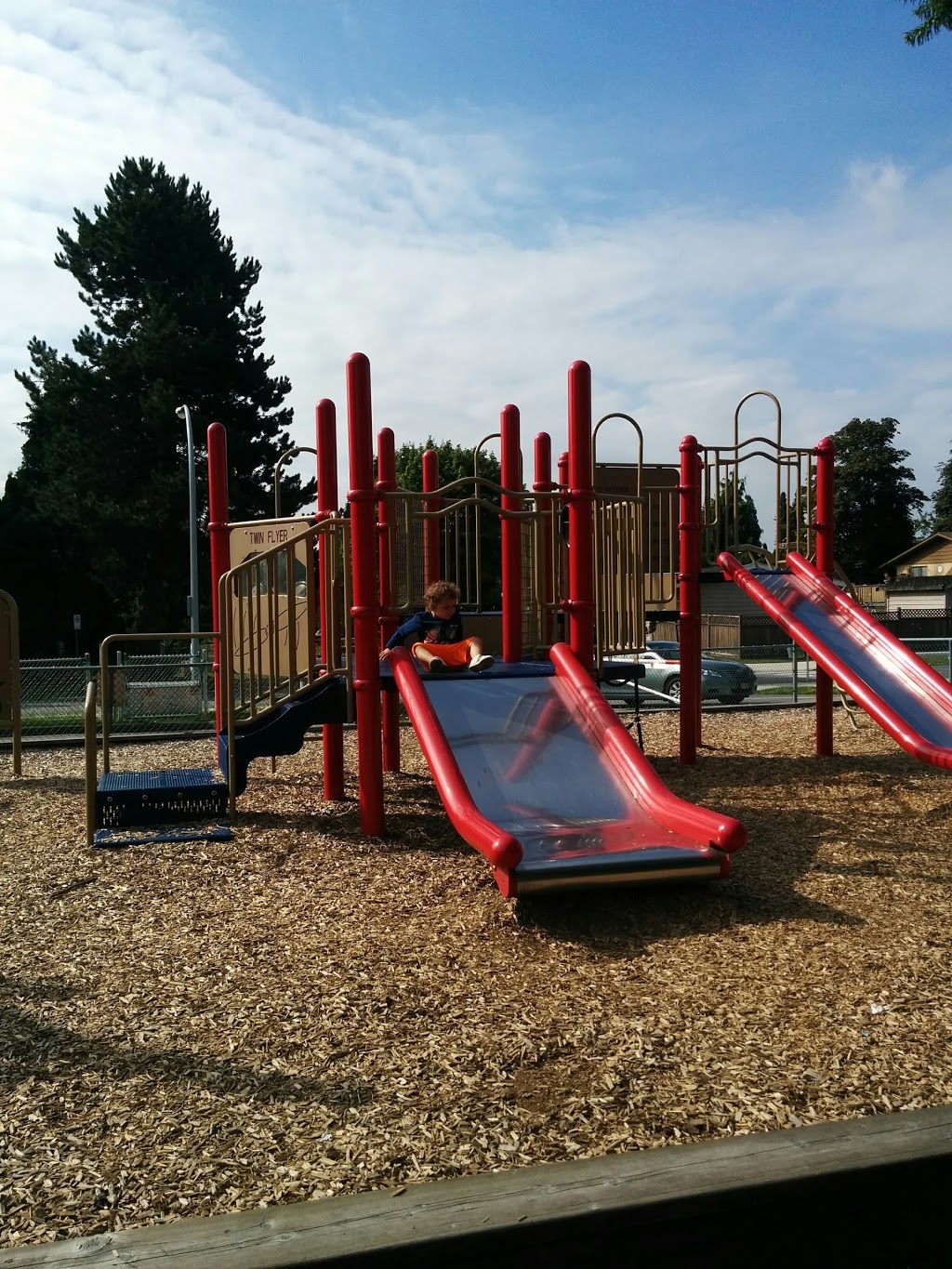 Betty Huff Elementary | 13055 Huntley Ave, Surrey, BC V3V 1V1, Canada | Phone: (604) 585-3104