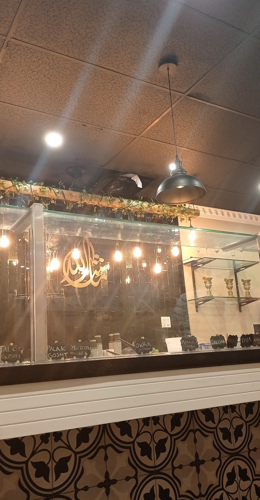 Pariwar House | 286 Markham Rd, Scarborough, ON M1J 3C5, Canada | Phone: (416) 269-9777
