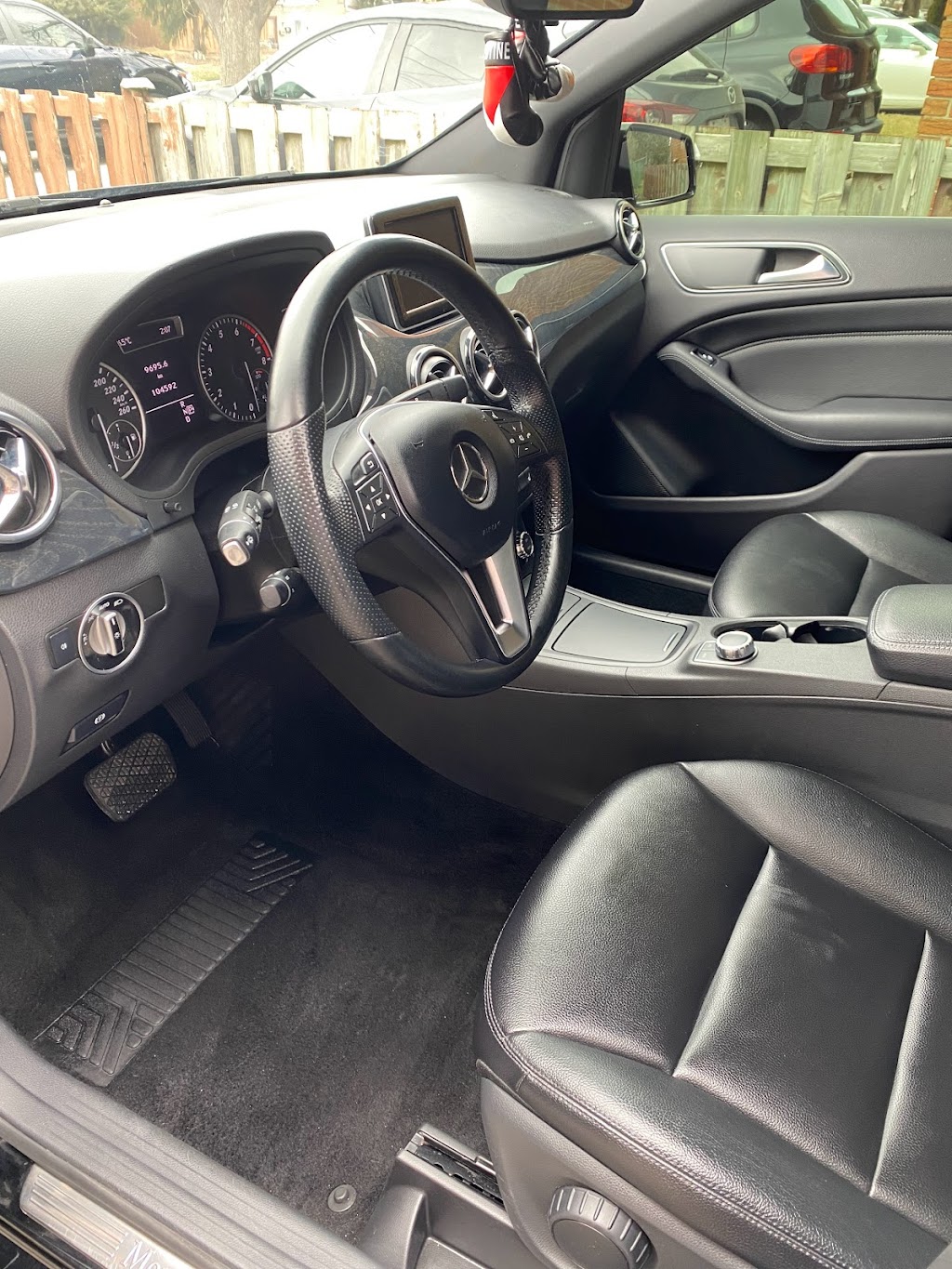 Frontline Auto Detailing | 4902 Southampton Dr, Mississauga, ON L5M 7R1, Canada | Phone: (647) 261-2950