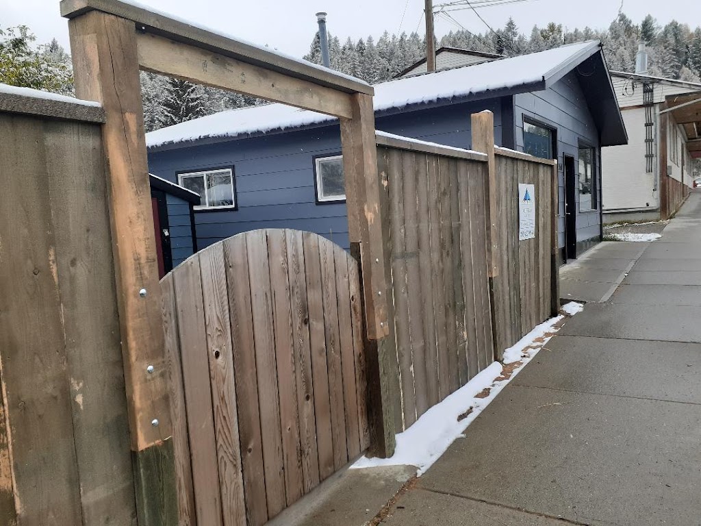 Kootenay Shade Works | 205 Moyie St, Kimberley, BC V1A 2N7, Canada | Phone: (250) 427-9896