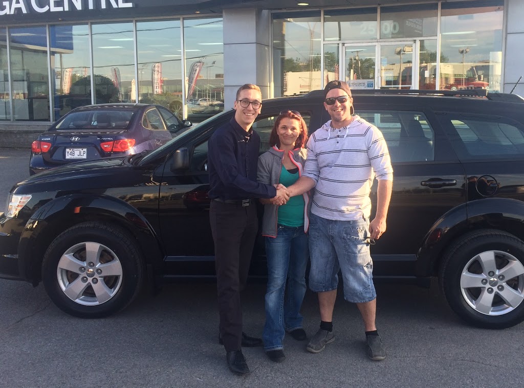 Crédit Auto Xpress Laval | 2500 Boulevard Curé-Labelle, Laval, QC H7T 1R1, Canada | Phone: (877) 849-9545