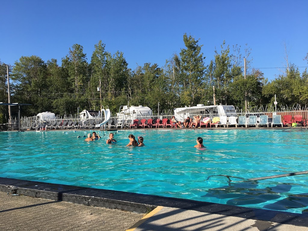 Camping Bernières | 1012 Chemin Olivier, Saint-Nicolas, QC G7A 2M9, Canada | Phone: (418) 831-8665