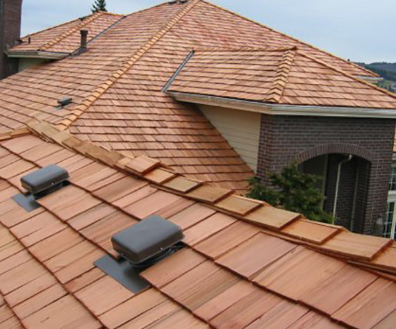 Accl Roofer | 130 Garrard Rd, Whitby, ON L1N 3K5, Canada | Phone: (905) 448-5909