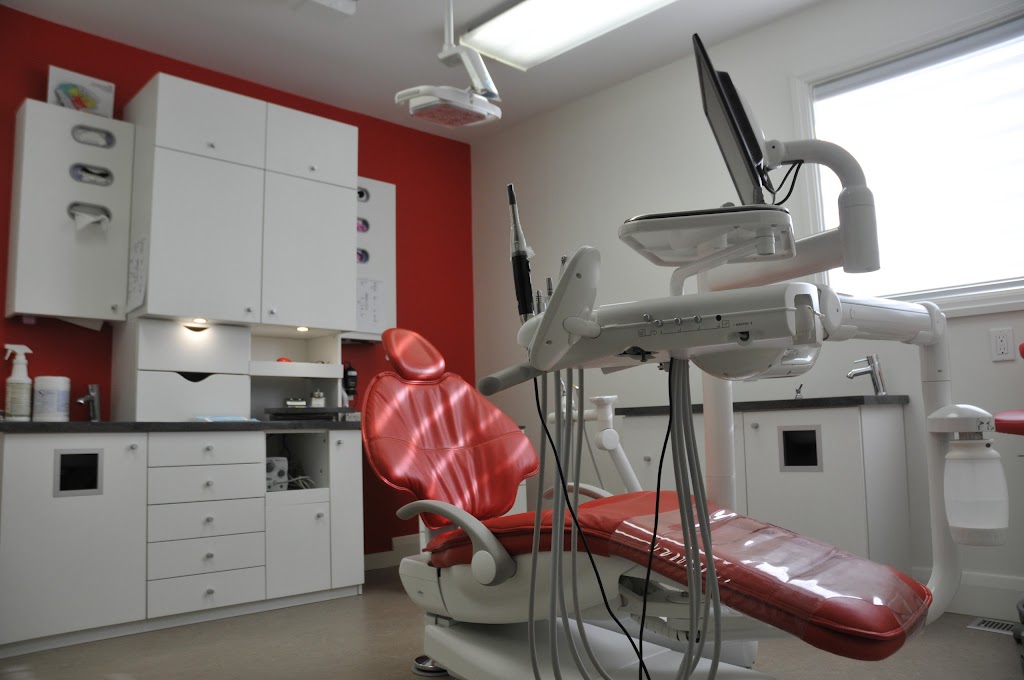 Clinique dentaire Turcotte | 43 Bd Raymond Mailloux, Baie-Saint-Paul, QC G3Z 1W2, Canada | Phone: (418) 435-3648