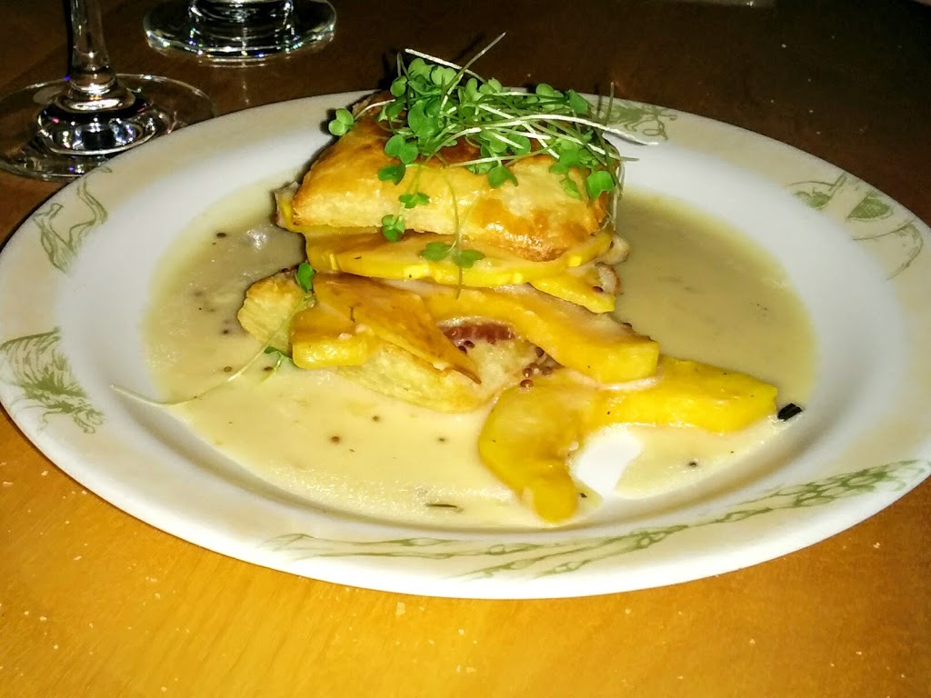 Restaurant LEntr-Amis | 734 13e Avenue N, Sherbrooke, QC J1E 3L7, Canada | Phone: (819) 346-5227